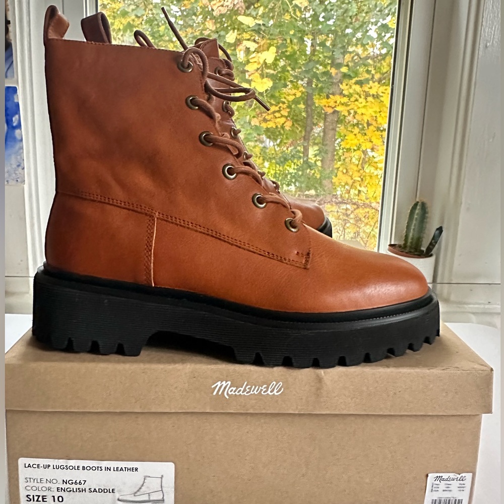Madewell Rayna Lace-Up Boot (English Saddle)